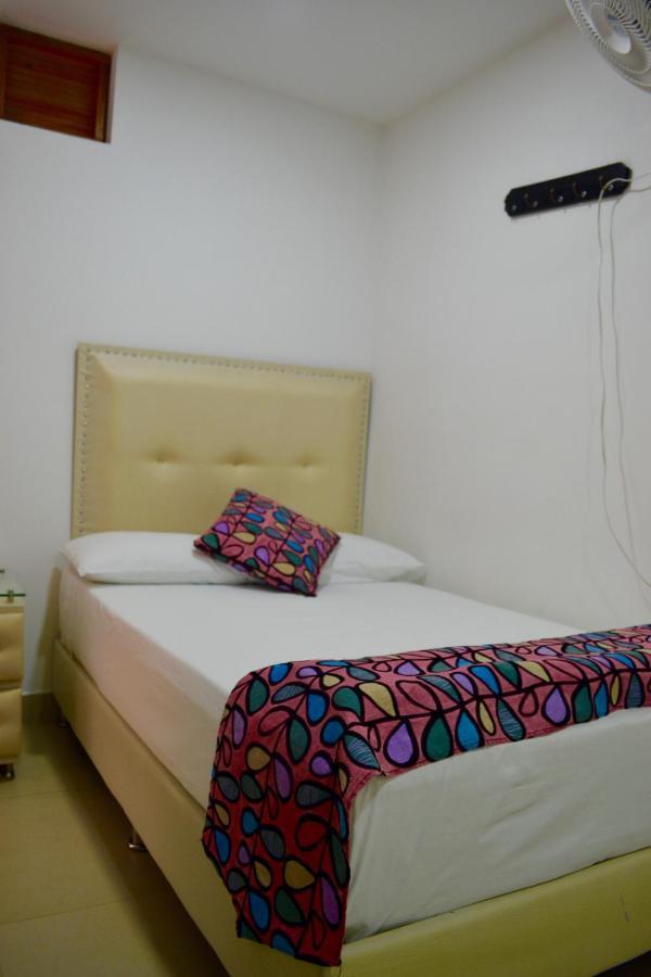Hotel San Fernandos Plaza ซานราฟาเอล ภายนอก รูปภาพ