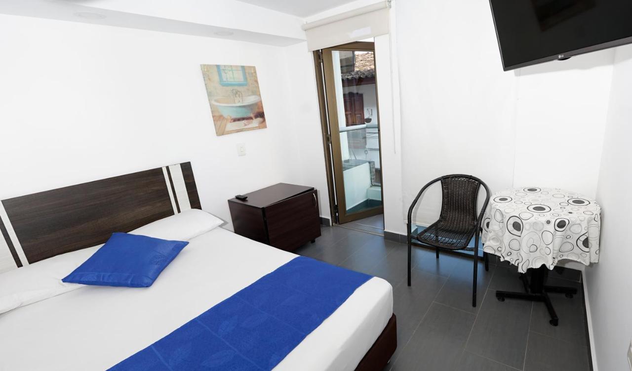 Hotel San Fernandos Plaza ซานราฟาเอล ภายนอก รูปภาพ